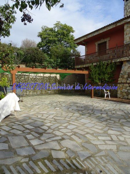 Foto 05a816f9-6433-4234-84ac-ae9cdbed0036. Chalet con riscaldamento parcheggio piscina in Guarromán