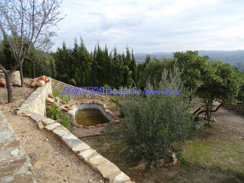 Foto c7ce82bc-11d7-4584-a047-1e1ba31f266e. Chalet con riscaldamento parcheggio piscina in Guarromán