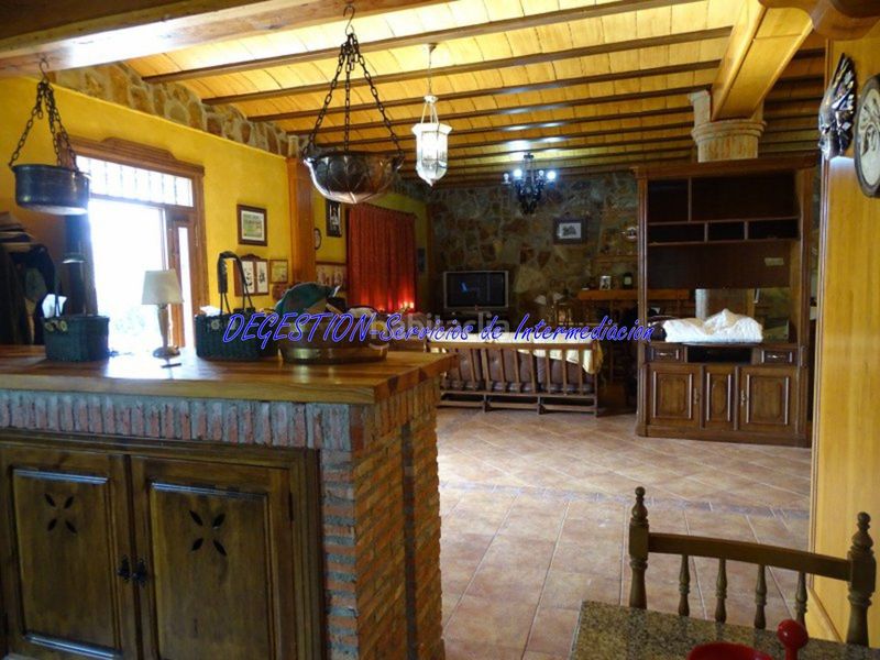 Foto e5f4e428-6024-4aa6-8a7c-8469aa14b94a. Chalet con riscaldamento parcheggio piscina in Guarromán