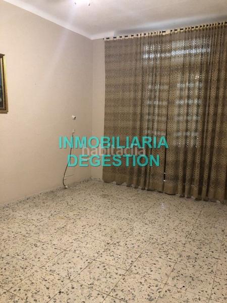 Foto fa296fb5-e872-4ffe-a897-e2ead08ffaf2. Maison jumelée dans San Ildefonso - Catedral Jaén