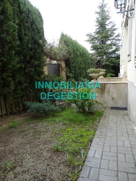 Foto e5b9401f-d682-44ae-889e-f9a47b19b4df. Chalet en San Gonzalo Linares