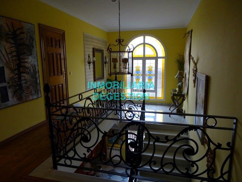 Foto f144783f-9159-4470-b7f0-54e0d80ca8c1. Chalet en San Gonzalo Linares