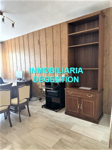 Foto 505d2519-f7bf-4b25-95d8-981334311bde. Piso  centrico ideal negocio-varios despachos-climatizado-preparadado para funcionar en Linares