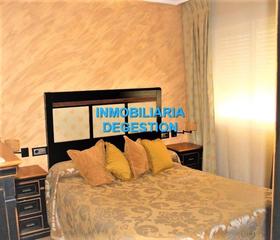 Pis  Calle antonia lópez arista. Precioso piso de 3dor-2baños-zona semicentro-posibilidad de gara