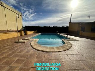 Finca rústica a San Roque - La Cruz - La Rozuela. Preciosa parcela con placas solares,salon campero y gran piscina