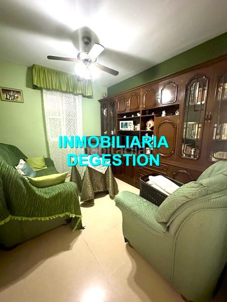 Foto 19be9220-985c-4334-91f9-fbf5ee7e3cf2. Chalet  urb pablo iglesias,5dor-2baños-garaje en Linares