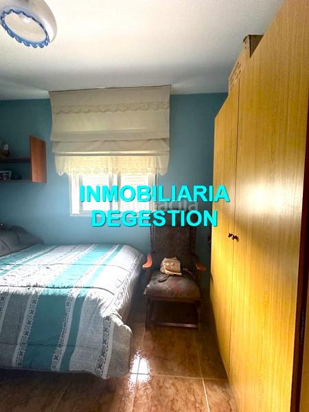 Foto 40b3094b-cd92-4c87-978b-cdbdca1ccf98. Chalet  urb pablo iglesias,5dor-2baños-garaje en Linares