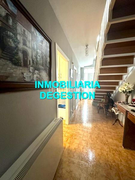 Foto 6aafb9c8-722c-44ae-8659-30927e053f91. Chalet  urb pablo iglesias,5dor-2baños-garaje en Linares