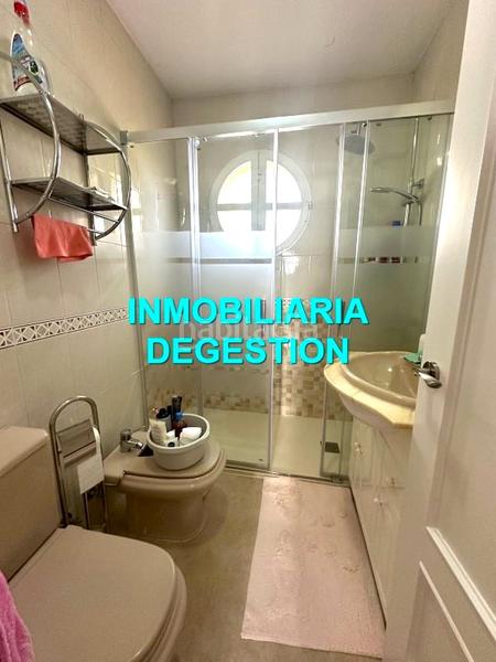 Foto 8f9de00a-aaea-444f-9409-171c37e49d4f. Chalet  urb pablo iglesias,5dor-2baños-garaje en Linares