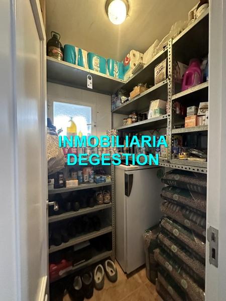 Foto 95ba26f7-5655-41bd-b01c-601c9cd3594e. Chalet  urb pablo iglesias,5dor-2baños-garaje en Linares