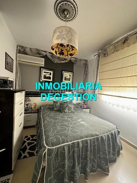 Foto dc4a3b10-0807-4d48-800f-0e4aa707d780. Chalet  urb pablo iglesias,5dor-2baños-garaje en Linares