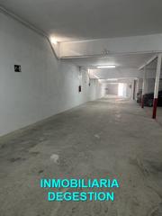 Aparcament cotxe  Calle zambrana. Varios garajes en venta includo posibilidad de uno doble para ce