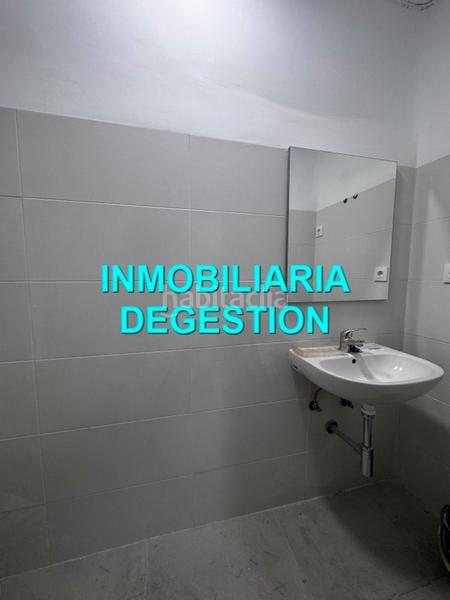 Foto ca1fe90b-b4a3-4f72-8c4e-34650e4fc0ef. Locale commerciale in Centro ciudad Linares