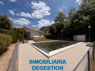 Xalet a Iruela (La). Preciosa finca con licencia de turismo rural