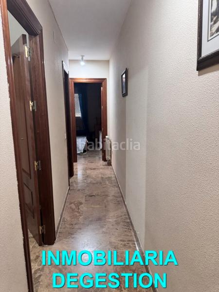 Foto 710c9069-3759-4bdb-a75f-9208200793d5. Alquiler piso  de 2dor-baño-salon-cocina zona semicentro en Linares