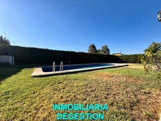 Chalet en San Roque - La Cruz - La Rozuela. Parcela en zona urbana cerca de linares