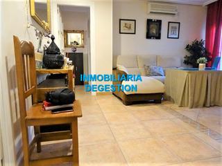 Pis  Avenida de andalucía. Amplio piso de 3dor-2baños zona semi centro
