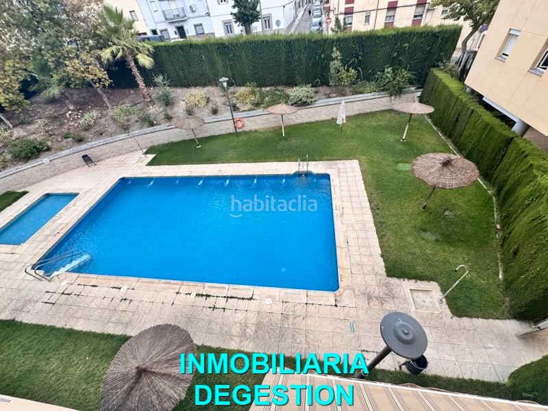 Foto 2fc71723-8db1-45d4-ada0-d2834b717630. Flat with heating parking pool in La Paz - Las Américas Linares