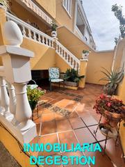 Maison jumelée  Calle golondrina. Amplia casa bien cuidada