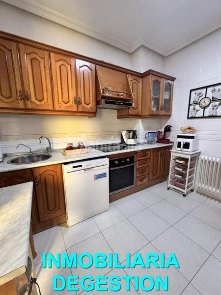 Foto 95c499e4-dd2f-4c81-b395-8d42e5d79500. Casa adossada amb calefacció aparcament a Gerena