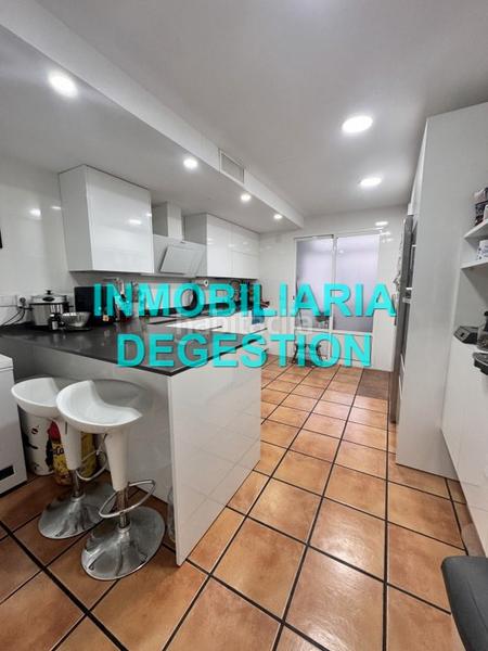 Foto 07e307db-61da-41a3-96c1-dd3cbe8bb68b. Pis amb calefacció a Centro ciudad Linares