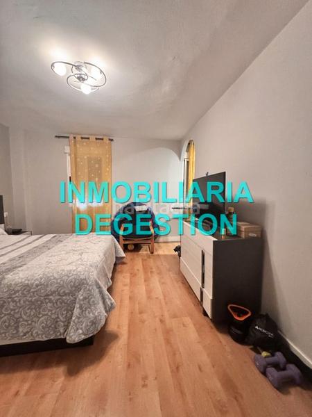 Foto 5df652e1-71af-4606-8857-f46d9a2316c5. Pis amb calefacció a Centro ciudad Linares