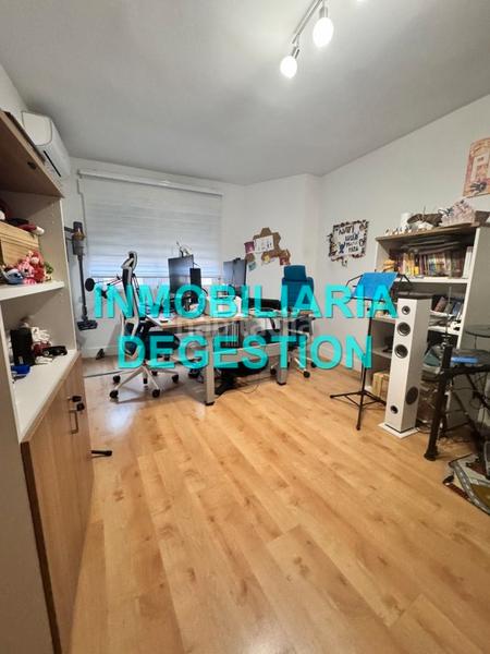 Foto 9f34e88d-0c67-420a-917c-ac9bc4a192a7. Pis amb calefacció a Centro ciudad Linares