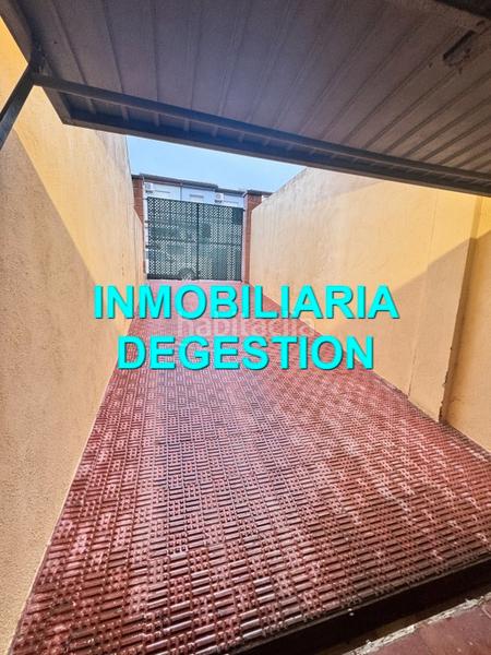 Foto 1b0de30a-b131-4952-9f41-4d94226cdb13. Casa adossada amb xemeneia aparcament a San Gonzalo Linares