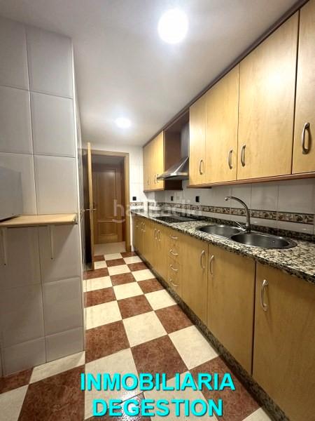 Foto aa52ae6c-34b4-4976-bb95-a8ab608810f9. Location appartement avec chauffage dans Centro ciudad Linares