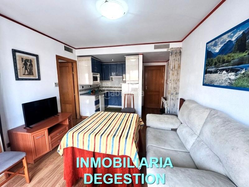 Foto f0807615-b70b-4b87-98b8-7a70a07e9891. Rent apartment with heating parking in Centro ciudad Linares