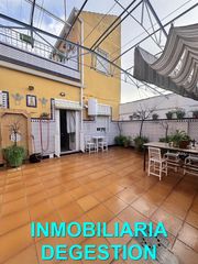 Casa  Calle alonso poves. Casa amplia con 2 viviendas