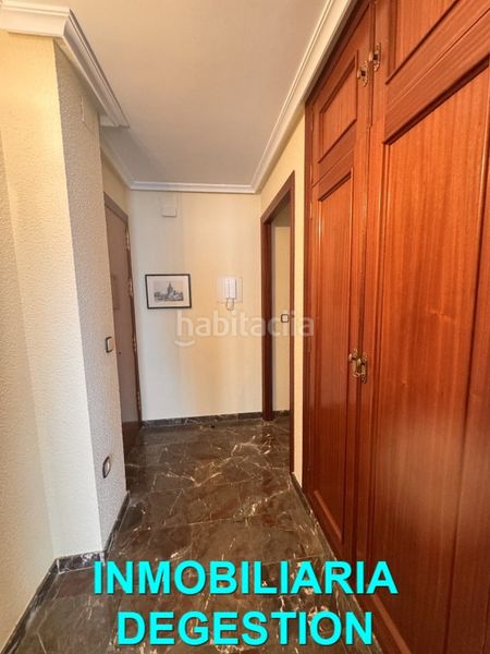 Foto c2d3d87d-59ec-404f-b4bb-5aacf21a98b5. Apartament amb calefacció a Centro ciudad Linares