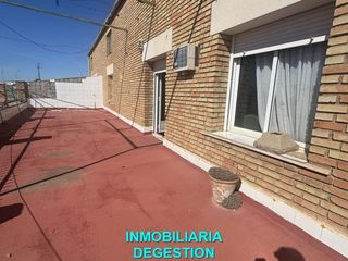 Ático  Calle antón de jaén. Atico en pleno centro para reformar