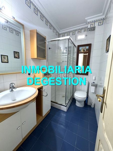 Foto c0800b66-b7c7-4396-916d-11e2fe56f557. Edifici a Centro ciudad Linares