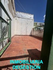 Casa adossada  Calle núñez de balboa. Casa para reformar 2 plantas