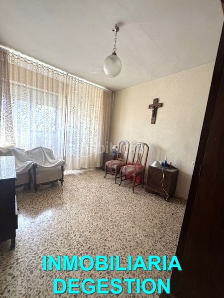 Foto 603c4f5f-9b97-4199-a28d-c3c0e7513933. Pis a Linarejos Linares