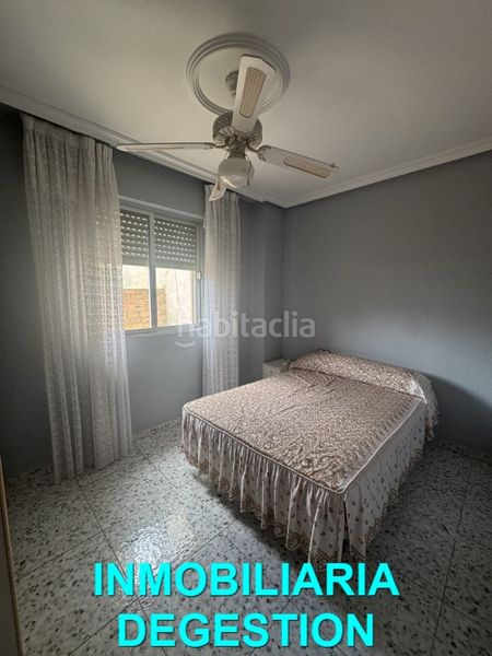 Foto df1e5939-f8b9-4e93-b3f9-a42cc120bfa2. Casa adossada amb calefacció piscina a Zona Hospital Linares
