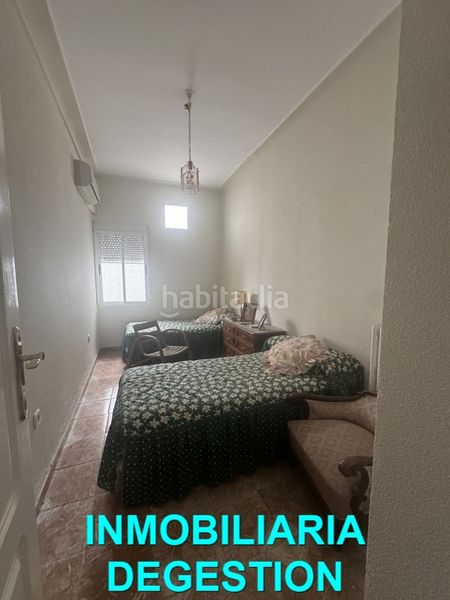 Foto c0a613bd-7f88-42a4-9b31-54a8b0cd08e2. Pis a Centro ciudad Linares