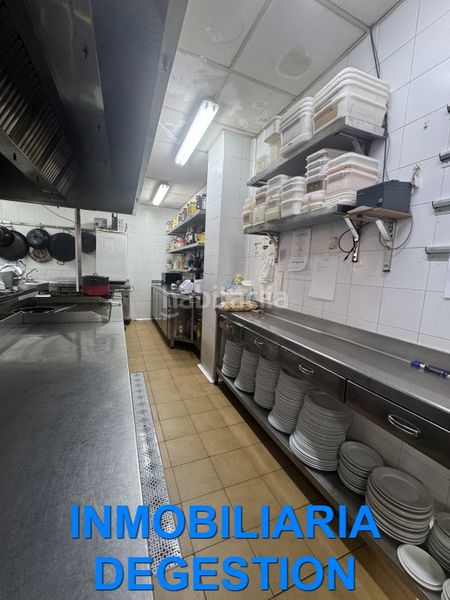 Foto 464dafa9-40a9-4e82-b821-ee0a457dbddc. Edificio in Baños de la Encina