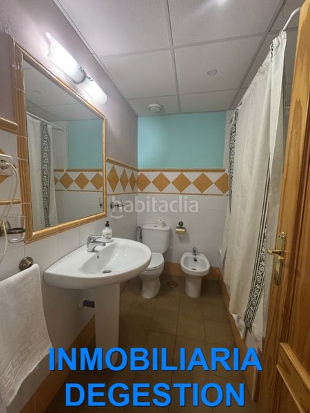Foto 54364692-897f-4374-858b-351f14060691. Edificio in Baños de la Encina