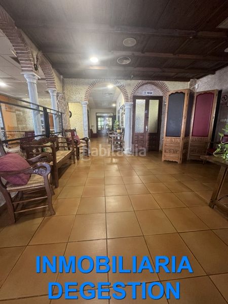 Foto c94d4e14-b09f-4dd7-8812-8deeb1715d65. Edificio in Baños de la Encina