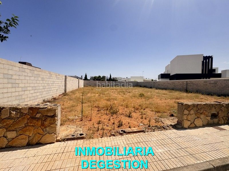 Foto 958b6f1e-9650-46c2-9379-1a6a77b03c83. Terreny residencial a Linarejos Linares
