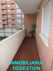 Pis  Calle jaén. Piso zona centro-3dor y 2 baños