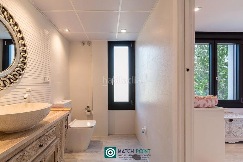 Foto 4dcab873-8883-4d5c-bb3c-4fb425ced280. Casa in Almuñecar centro Almuñécar