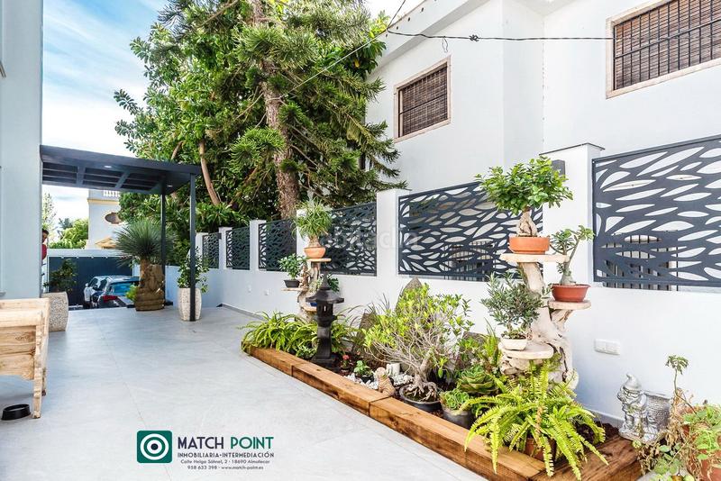 Foto d10c08fe-332a-4ef9-b3b6-930f308d3d59. Casa in Almuñecar centro Almuñécar