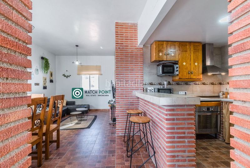 Foto d15fb198-40d1-4705-8c66-536e158e0a3e. Rent chalet in El Rescate - Río Seco Almuñécar