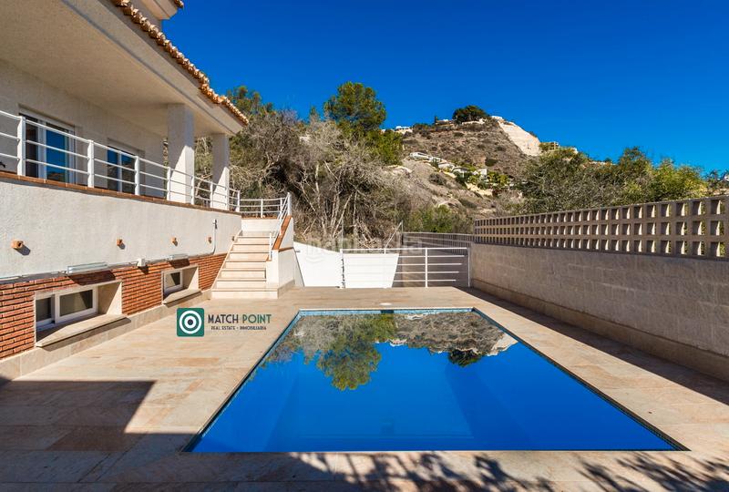 Foto e79c0ad3-c11b-4663-b86c-8bc4768f2cc3. Chalet in Punta La Mona Almuñécar