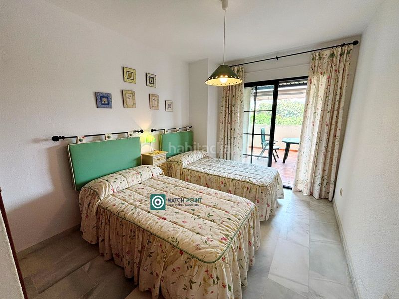 Foto 46485812-ec65-4d24-a025-d6ae3b404203. Lloguer apartament amb aparcament a Almuñecar centro Almuñécar