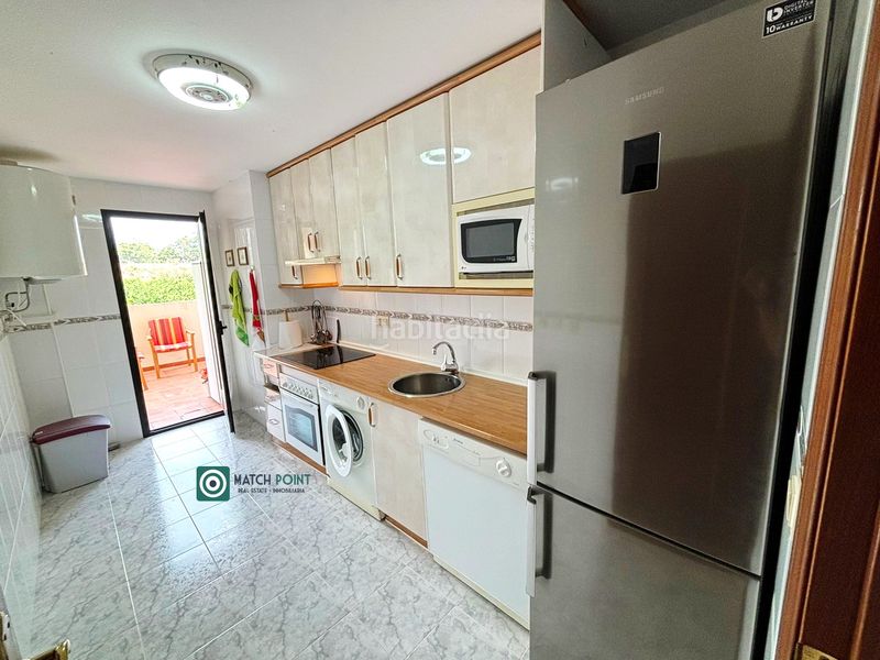 Foto 691dc600-5688-464e-8e81-d7f4693968d2. Lloguer apartament amb aparcament a Almuñecar centro Almuñécar