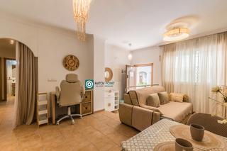 Location Appartement  Paseo de velilla. Frente al mar
